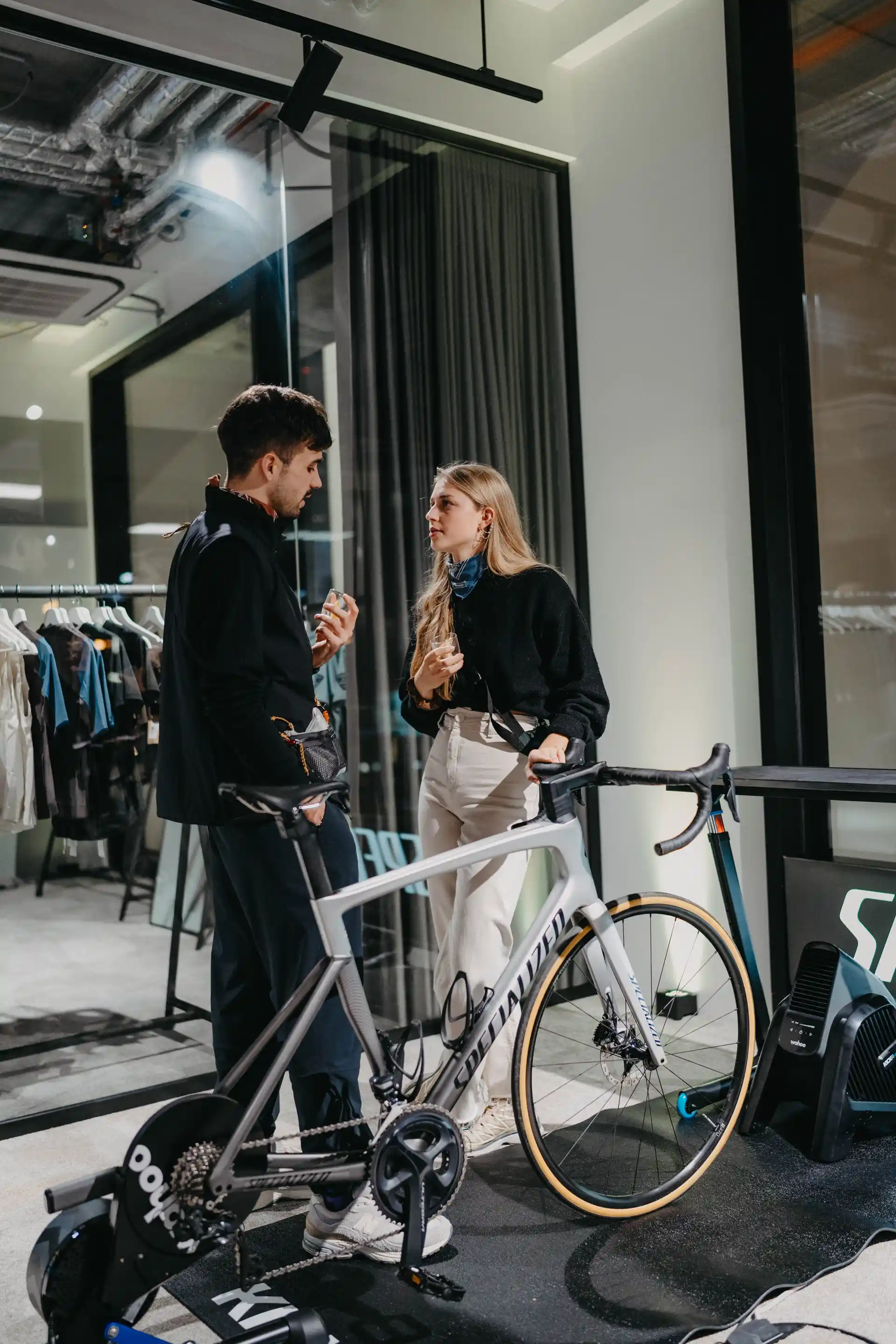 Brandshooting KVD Bikestore – Employer Branding – kreative Bildgestaltung