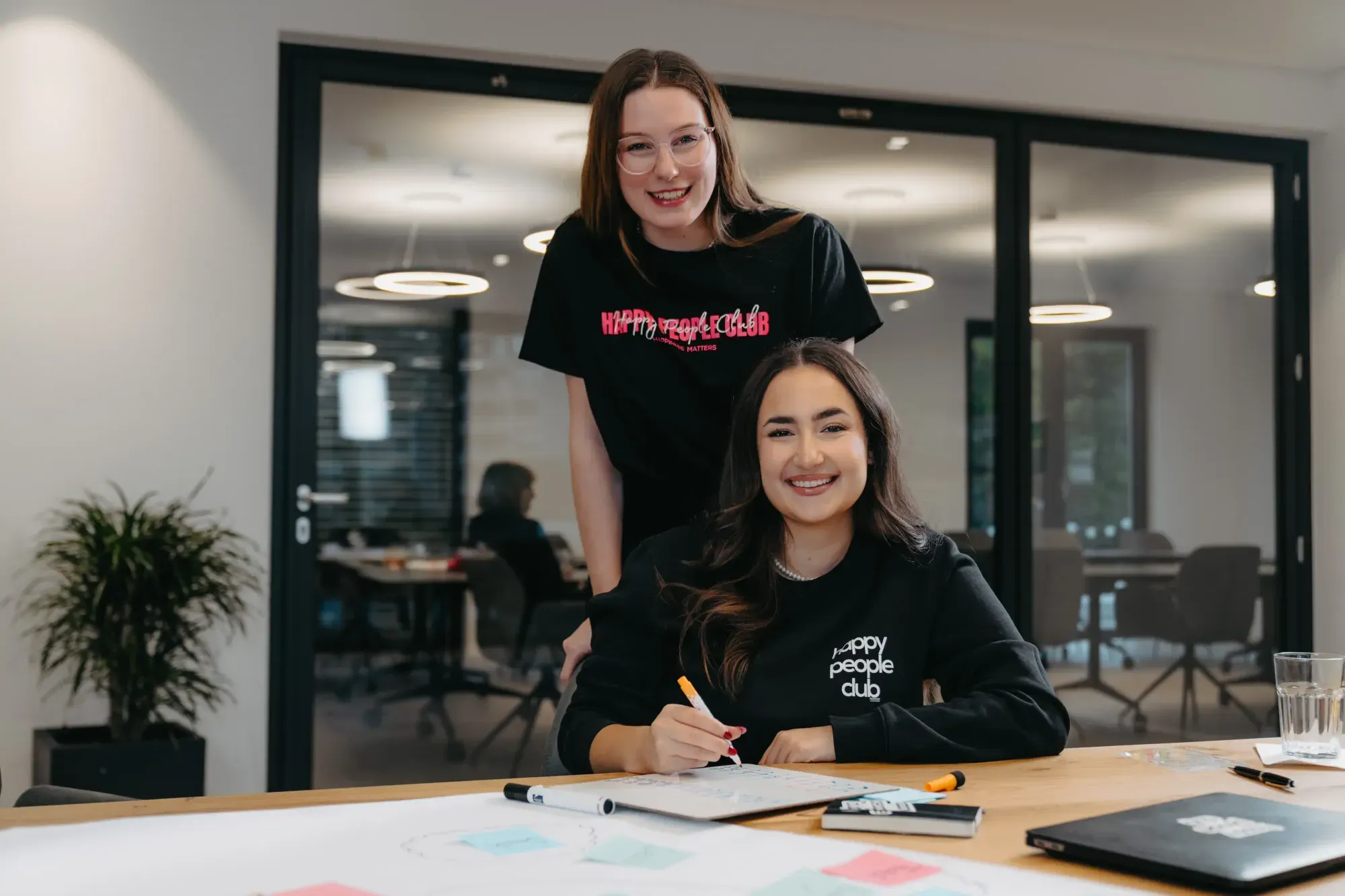 Brandshooting Hppyppl – kreative Bildgestaltung